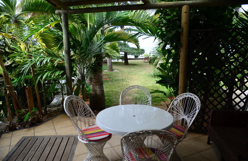 Grand Gaube - garden view - Mauritius Guesthouse